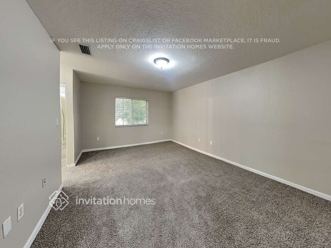 Building Photo - 1887 NW 79th Way