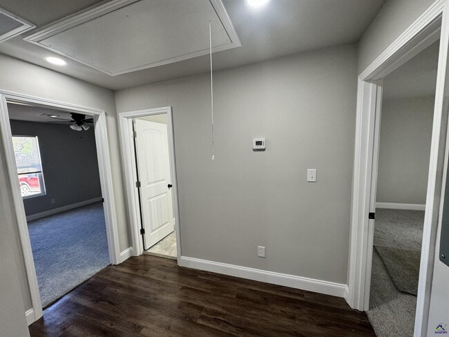 Building Photo - 301 Doyle St