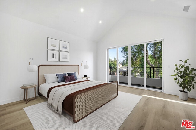 Building Photo - 3137 Curts Ave