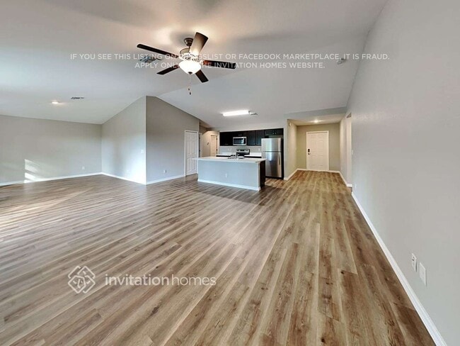 Building Photo - 16418 Becasse Dr