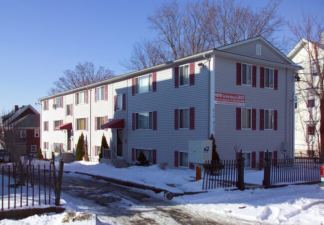Primary Photo - 215-217 Whipple St