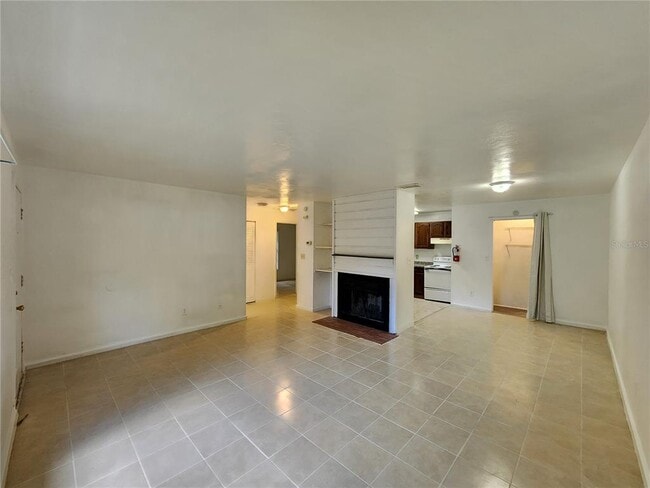 Building Photo - 6140 NW 26th St
