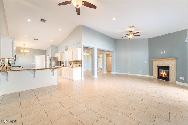 Building Photo - 74 Graythorn Mountain Ct