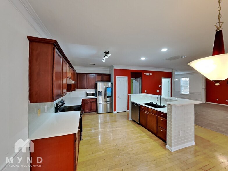 Building Photo - 15119 Oldcorn Ln