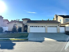 Building Photo - Single Story East End Home