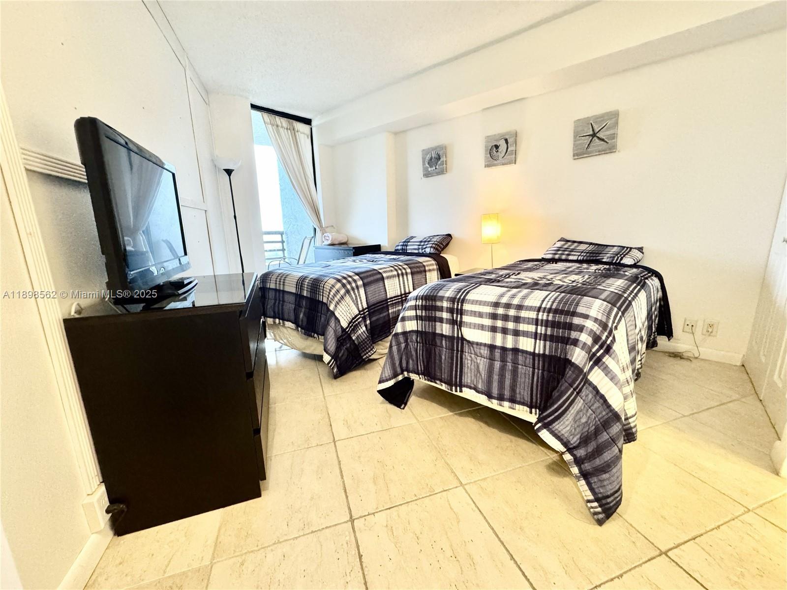 Building Photo - 3300 NE 191st St