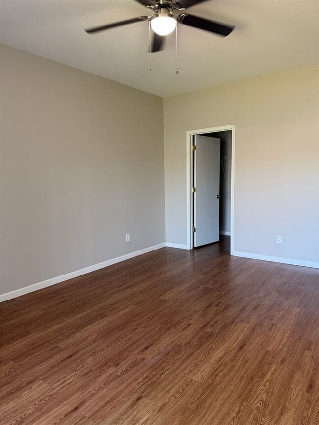 Building Photo - 623 N 7th St