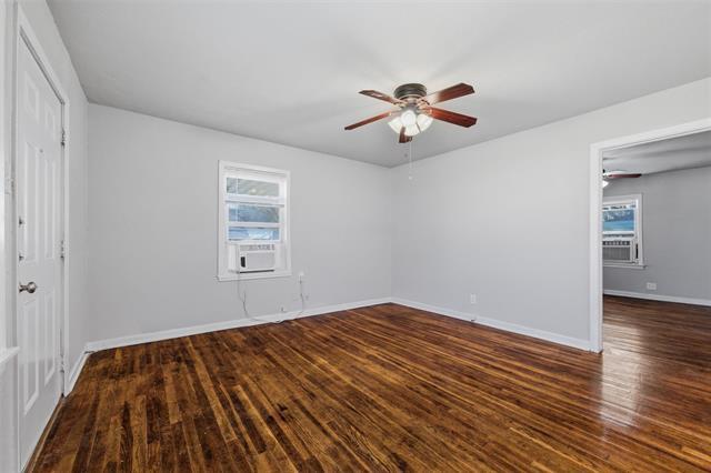 Building Photo - 110 Poplar St