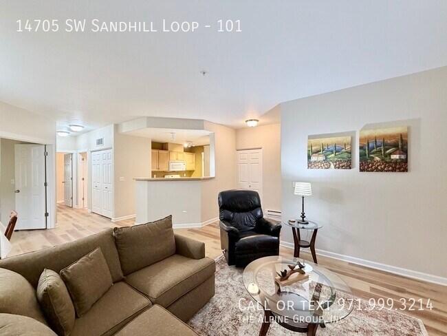 Building Photo - 14705 SW Sandhill Loop
