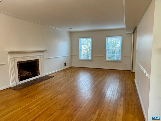 Building Photo - 3176 Crossfield Ln