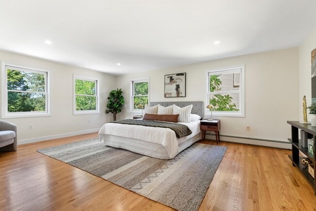 Building Photo - 29 Cottage St