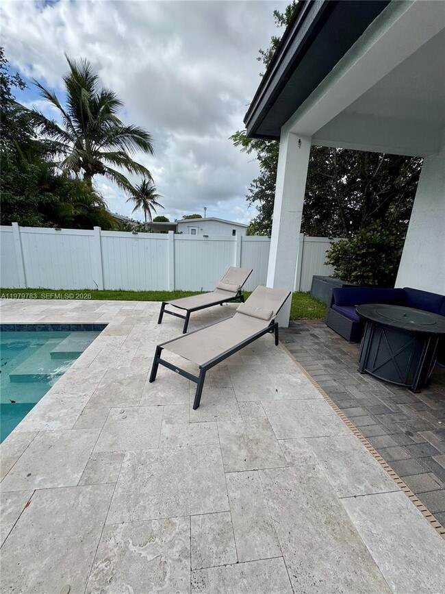 Building Photo - 4980 Whispering Way