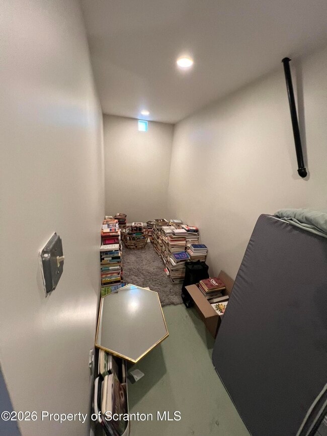 Building Photo - 2 St John St