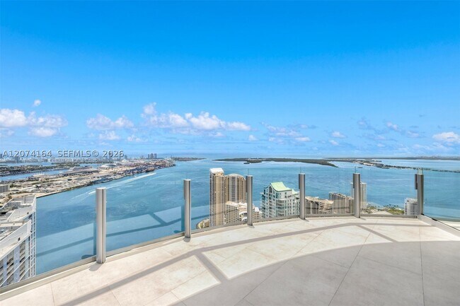 Building Photo - 300 S Biscayne Blvd