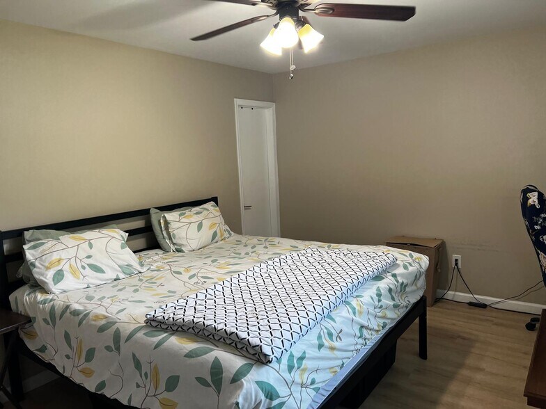 Bedroom 2 - 54 Teaberry Dr