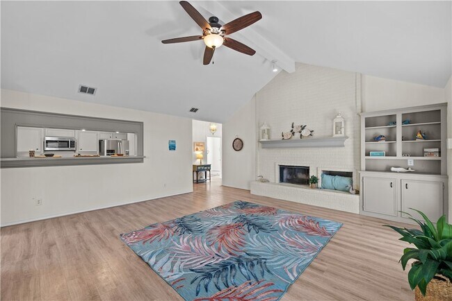 Building Photo - 6302 Penny Ln