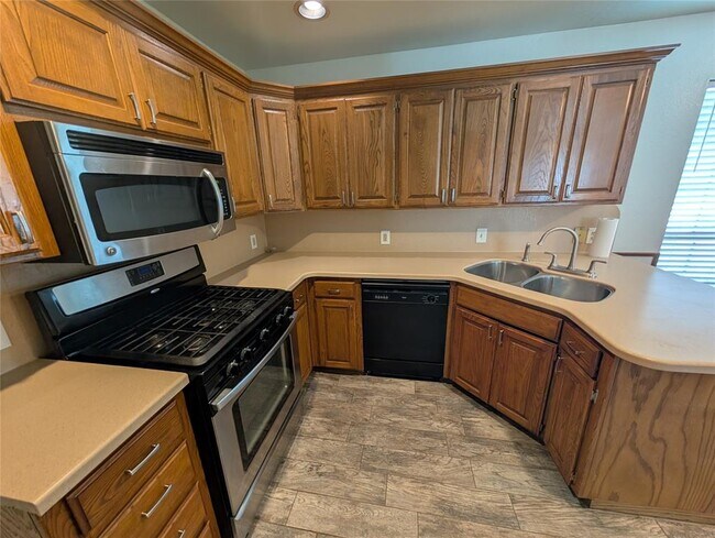 Building Photo - 609 SW 151st St