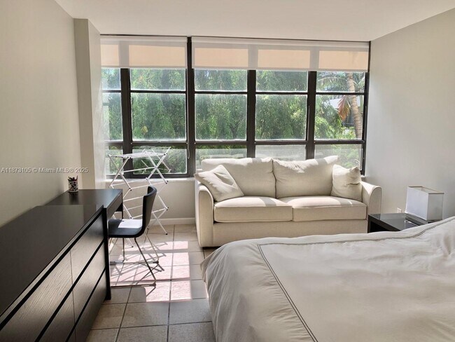 Building Photo - 500 Three Islands Boulevard