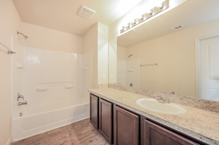 Building Photo - 4915 War Horse Dr