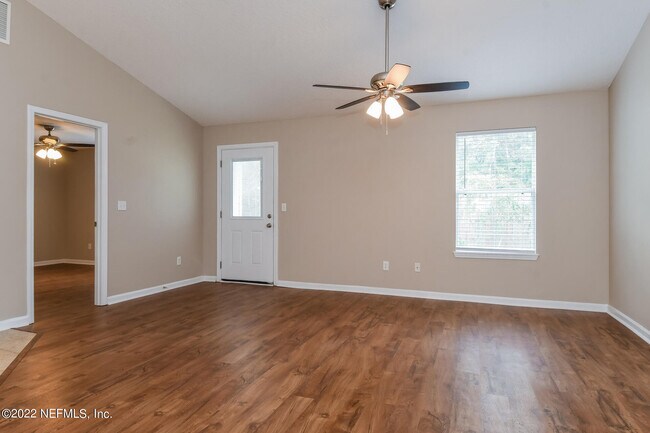Building Photo - 6239 Old Dixie Dr