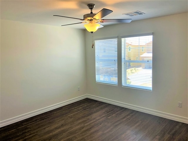 Building Photo - 5824 Petronius St