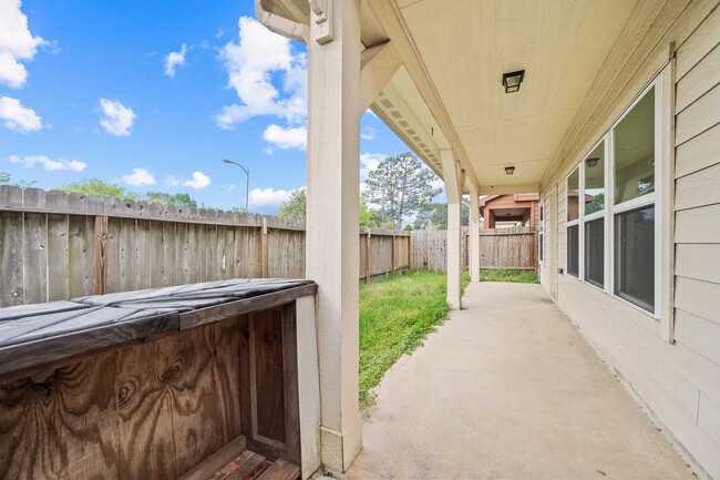 Building Photo - 2827 Arica Ln