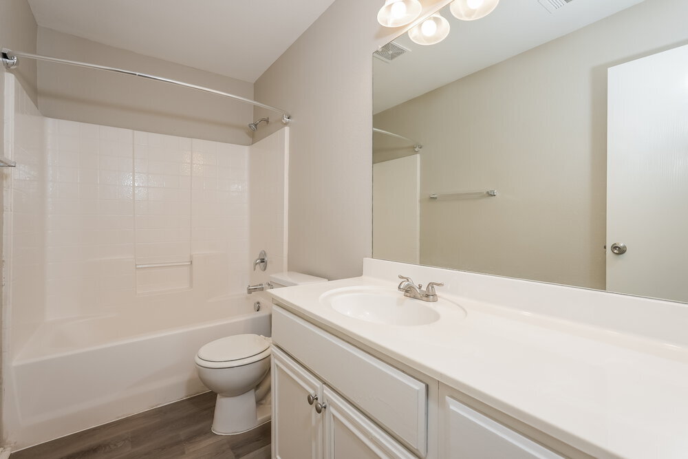 Building Photo - 1024 Brown Crest Rd