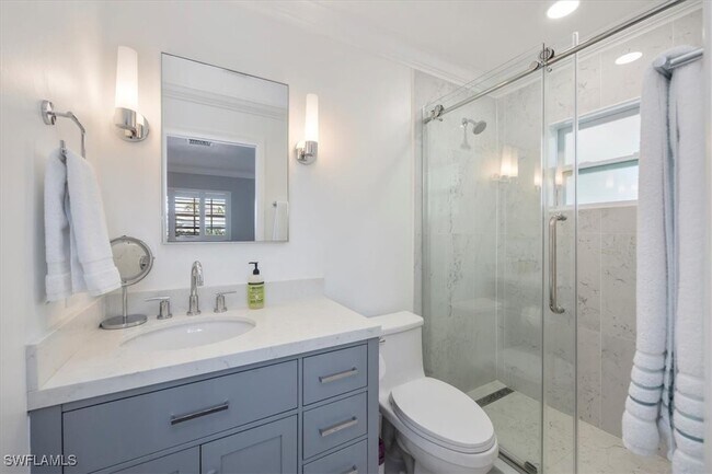 Building Photo - 1236 13th Ave N