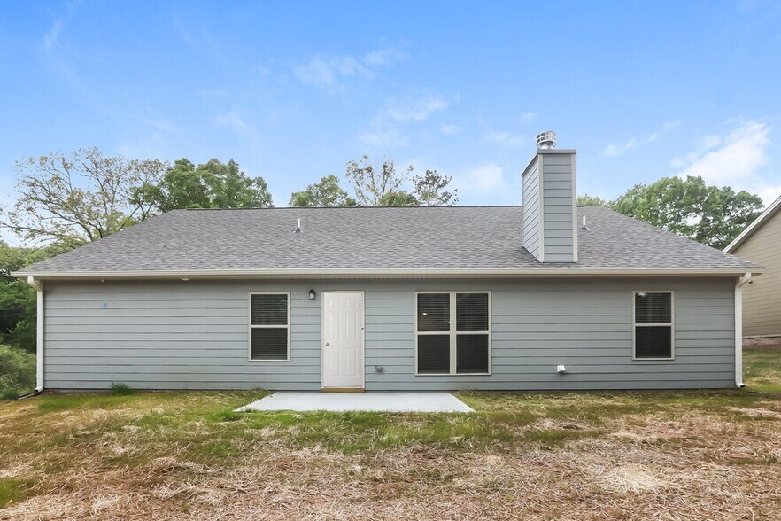 Building Photo - 2068 Providence Rd