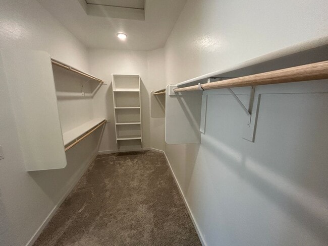 Building Photo - 18570 W Swayback Pass