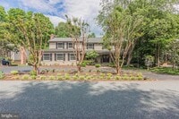 Building Photo - 607 Lancaster St