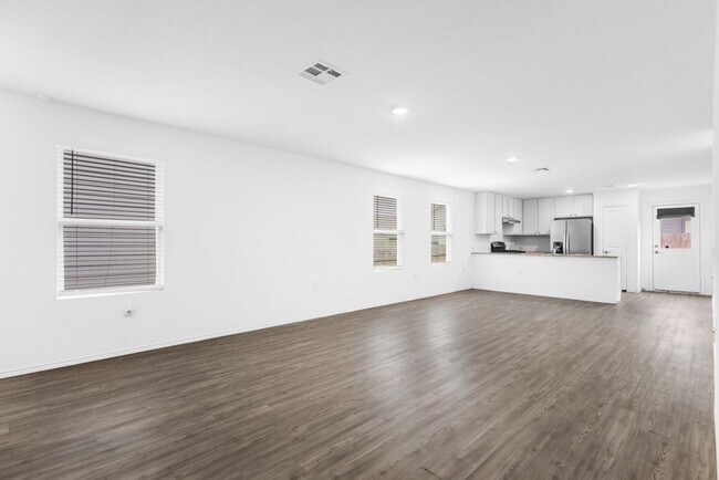 Building Photo - 10007 Kersey Ml