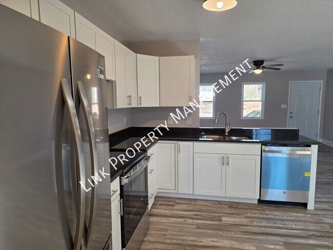 Building Photo - 6108 Ramsey Rd