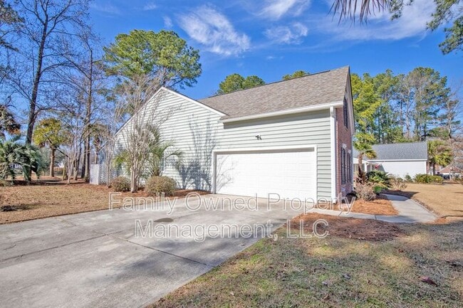 Building Photo - 123 Thousand Oaks Cir