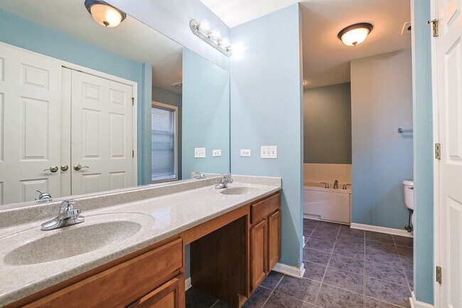 Building Photo - 153 Orchards Pass