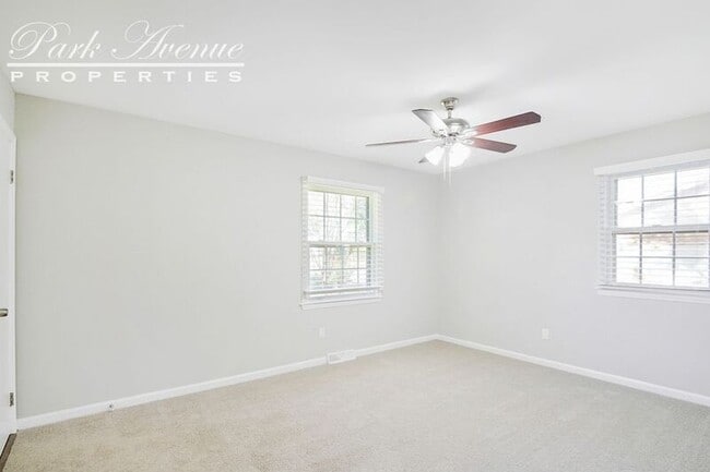 Building Photo - 4616 Castlebar Dr