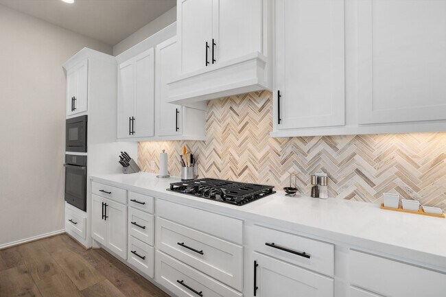 Building Photo - 23039 Birchwood Valley Ln