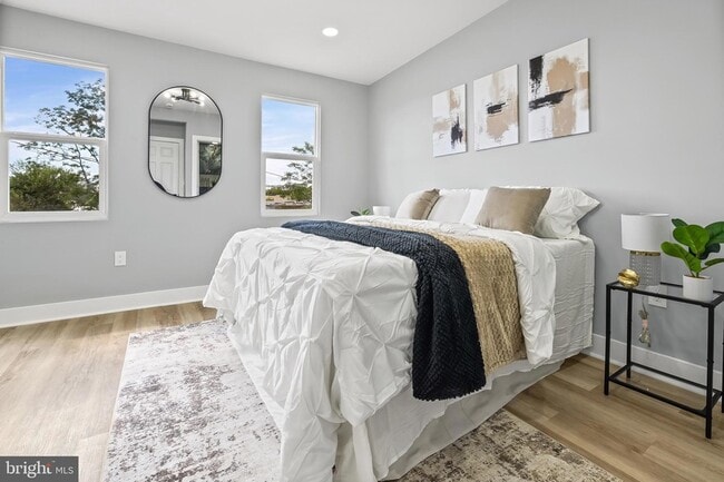 Building Photo - 1607 E Lanvale St