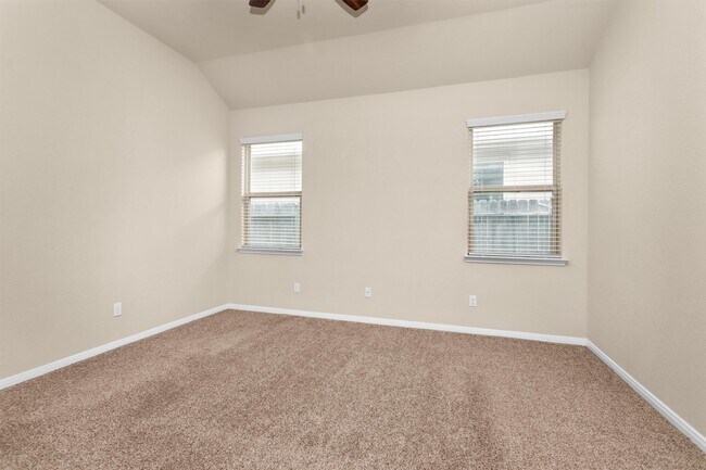 Building Photo - 11502 W Woodmark