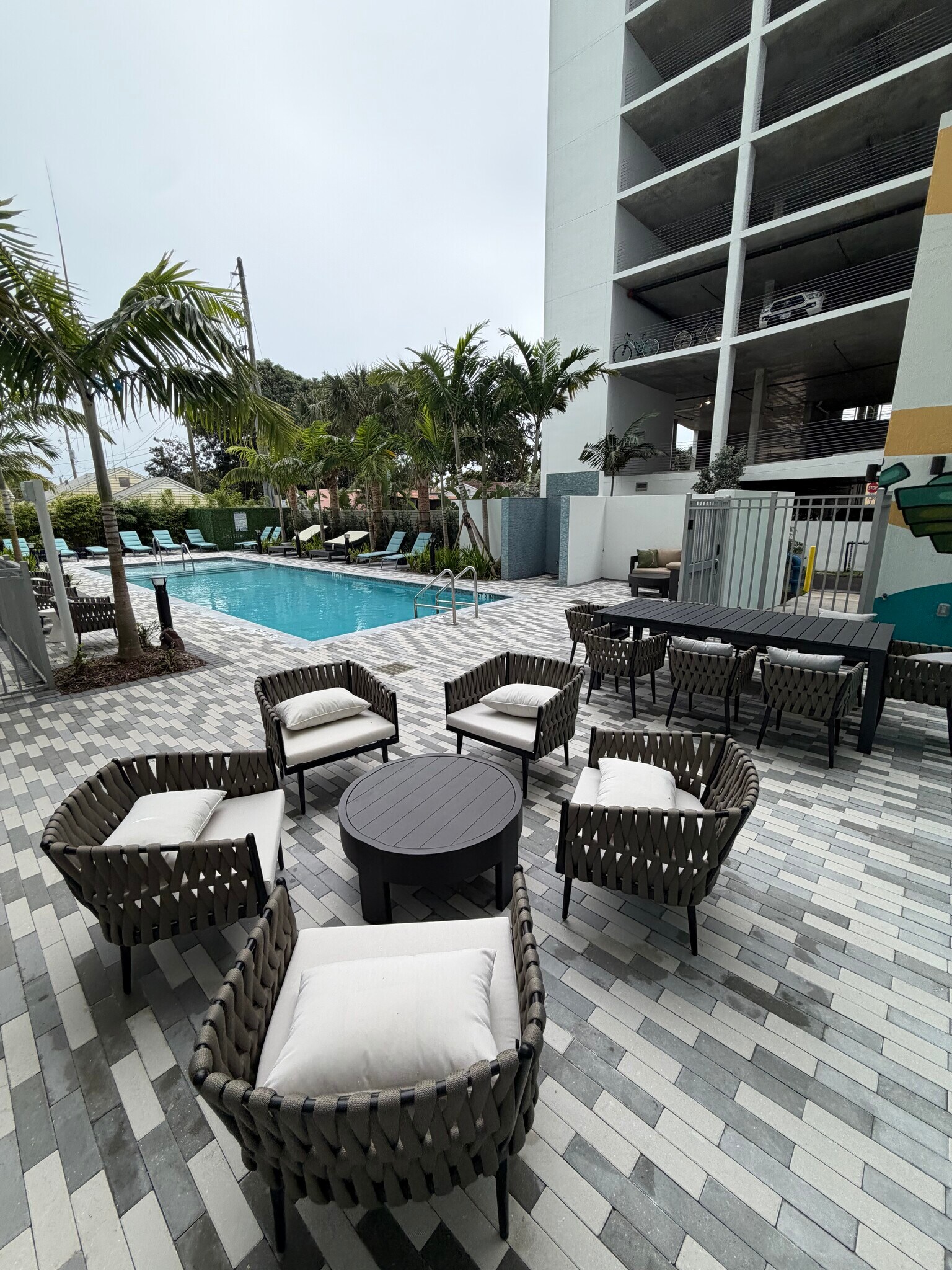 Building Photo - 2138 Taylor St