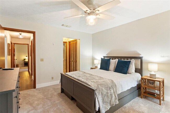 Building Photo - 2941 Chelsea Woods Dr