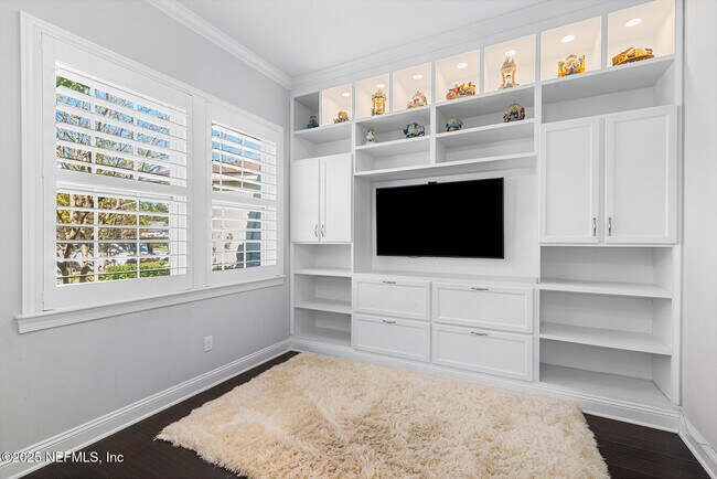 Building Photo - 217 Bonita Vista Dr