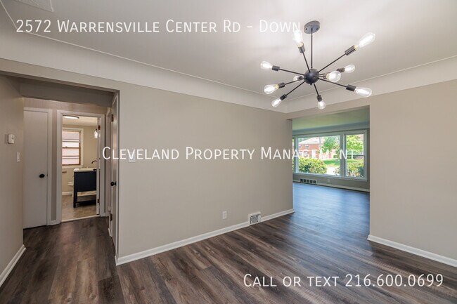 Building Photo - 2572 Warrensville Center Rd