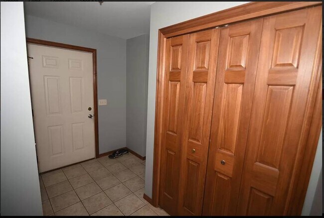 Building Photo - 1936 Little River Path