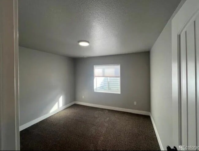 Building Photo - 11295 Grassland Rd