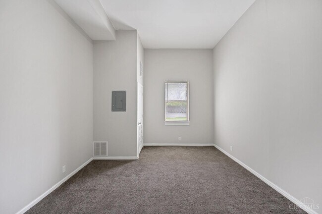 Building Photo - 2906 Alms Pl