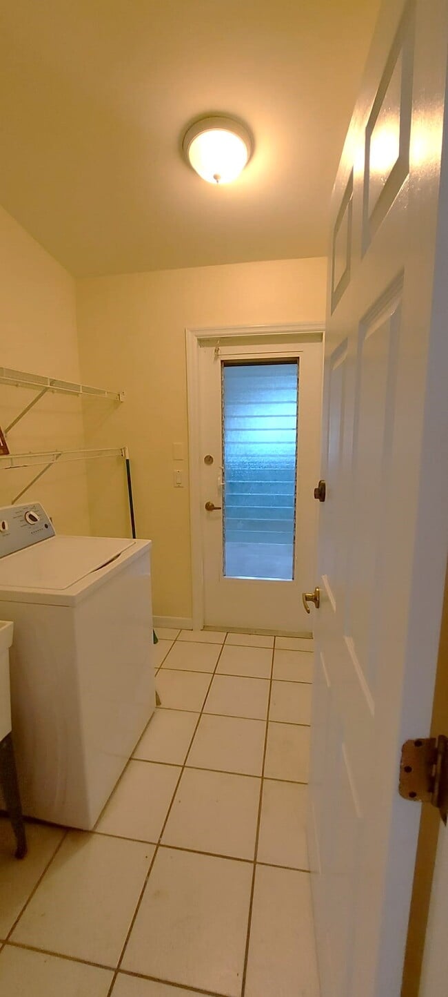 Building Photo - 6426 Ben Hogan Cir