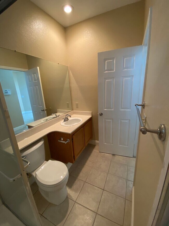 Building Photo - Lots of Natural Sunlight - Close to Travis Air Base - with No Rear Neighbors!