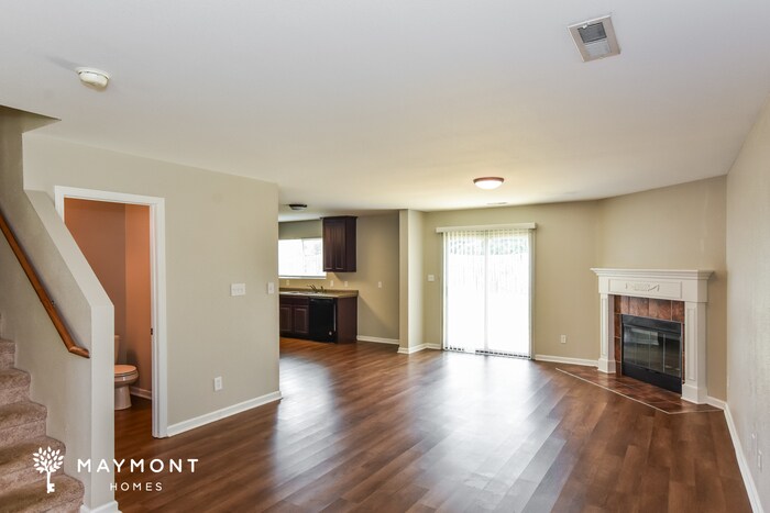 Building Photo - 146 Farmington Dr