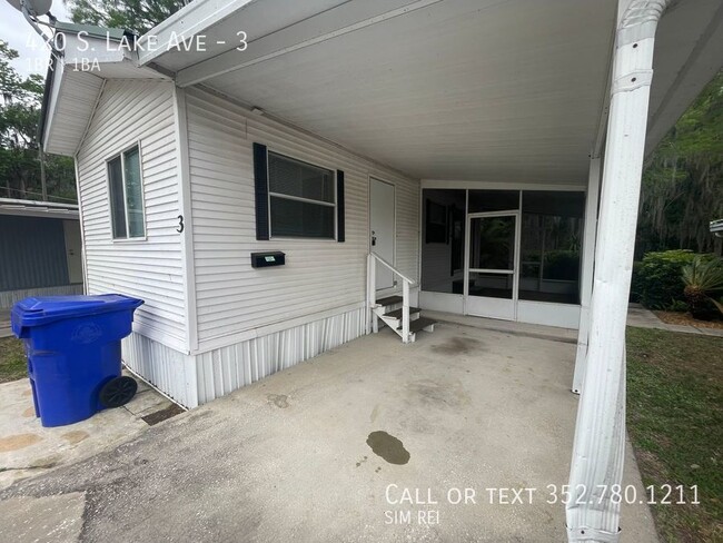 Building Photo - Tavares Waterfront 1 Bed 1 Bath Mobile Home